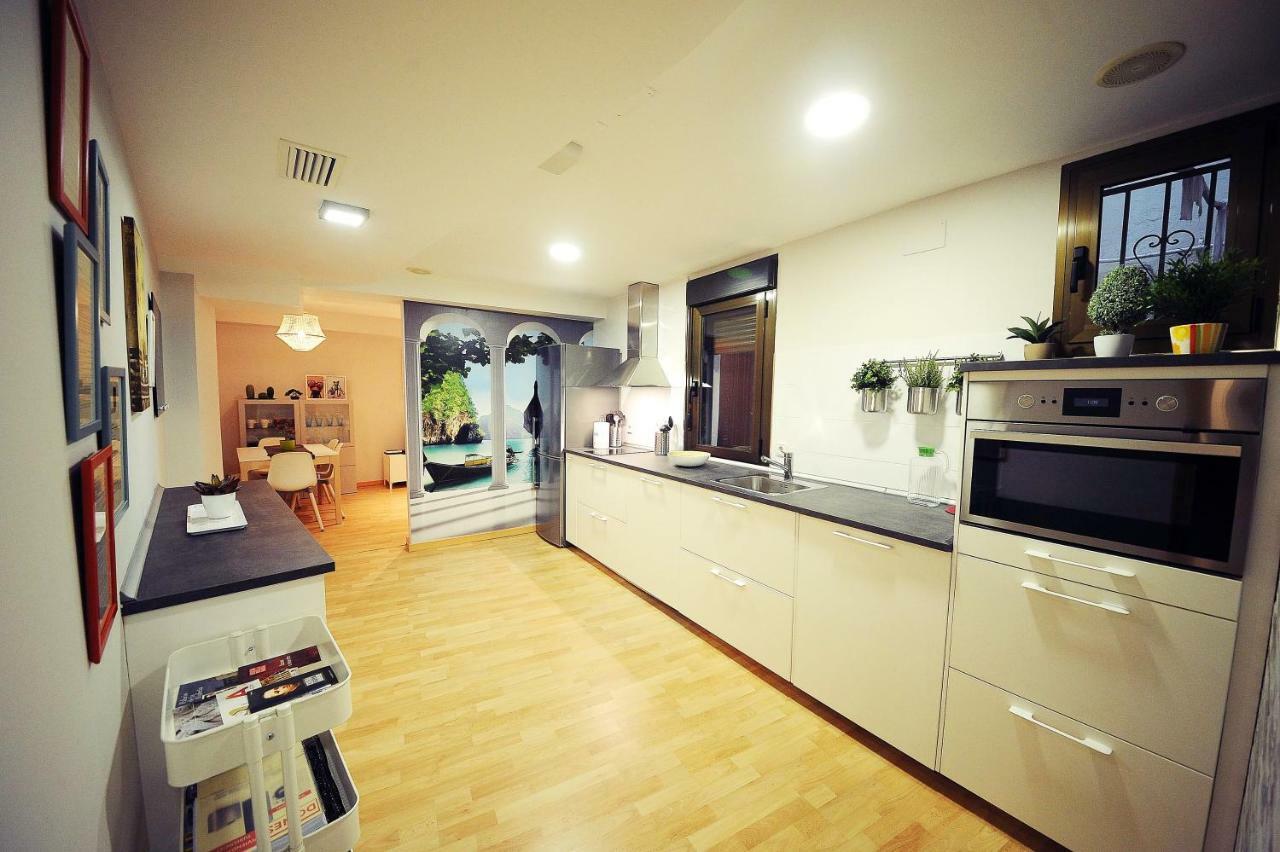 Dones Apartamento En El Casco Historico De Zaragoza Ngoại thất bức ảnh