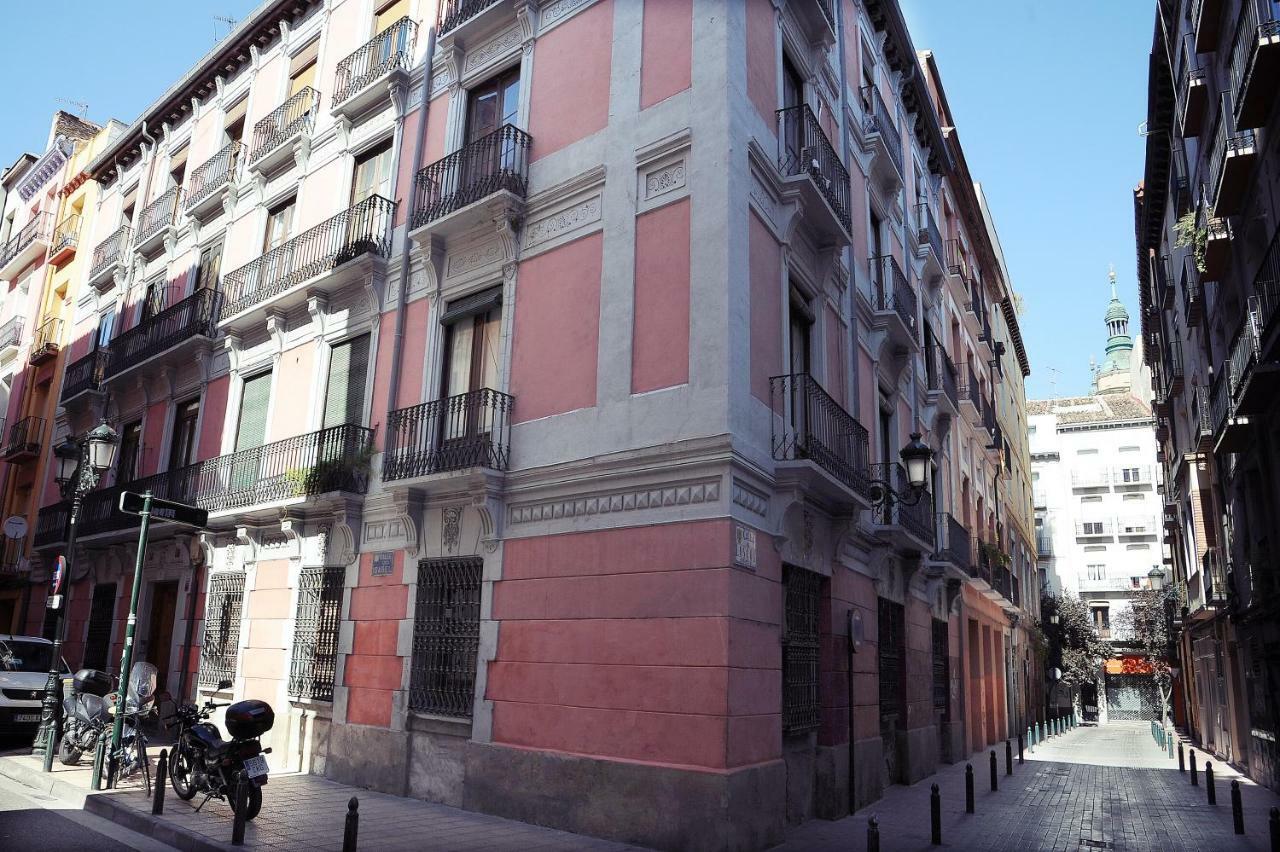 Dones Apartamento En El Casco Historico De Zaragoza Ngoại thất bức ảnh