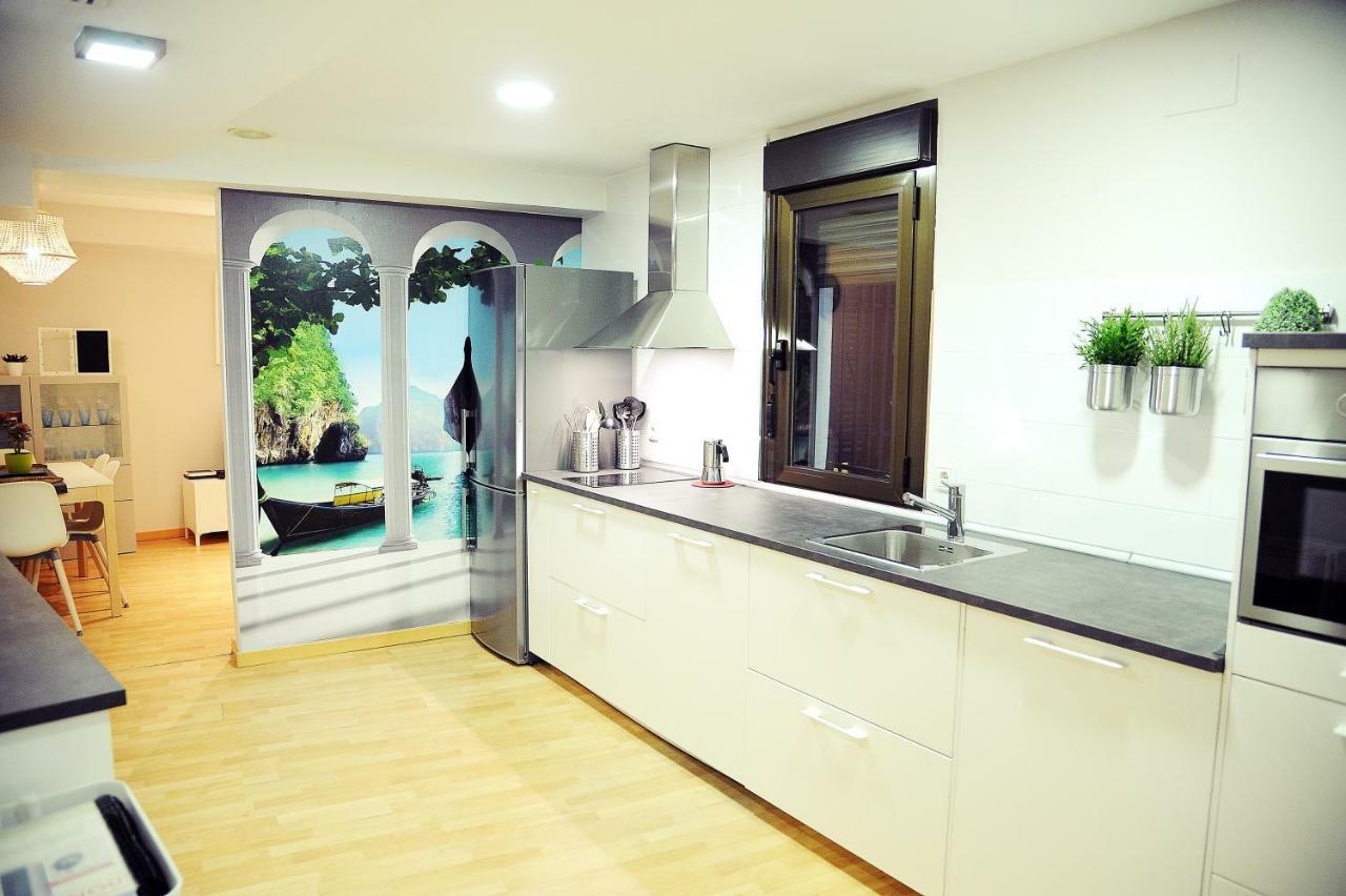 Dones Apartamento En El Casco Historico De Zaragoza Ngoại thất bức ảnh